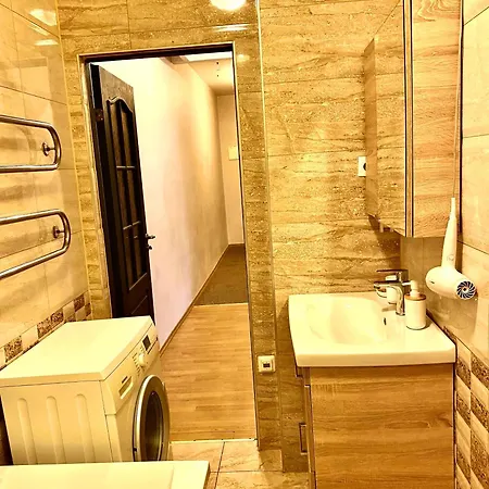 Vibe In Center Apartment